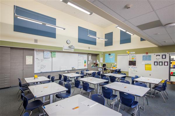 LEXINGTON ELEMENTARY SCHOOL CLASSROOM